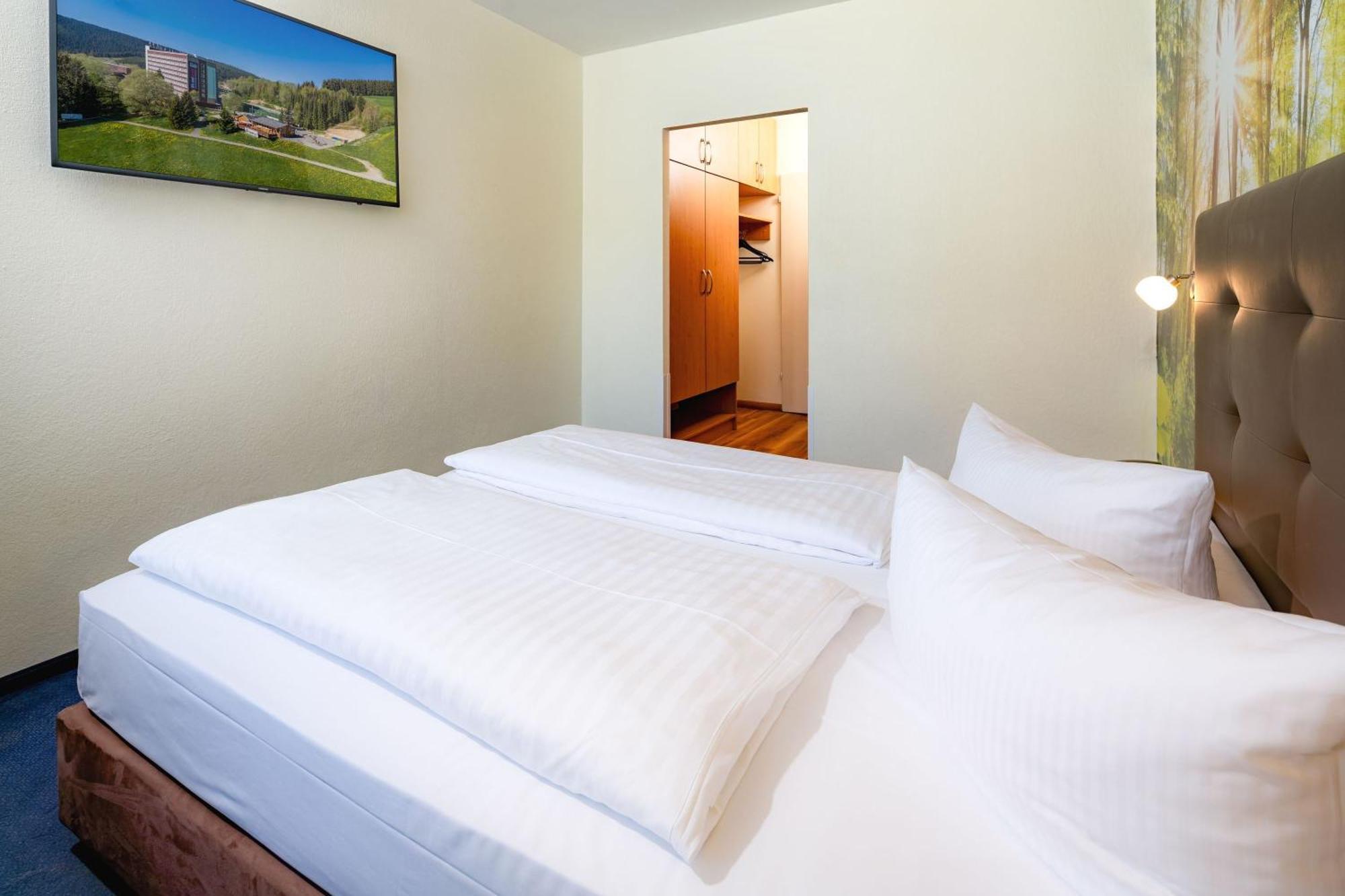 Ahorn Hotel Am Fichtelberg 오베르비젠탈 외부 사진