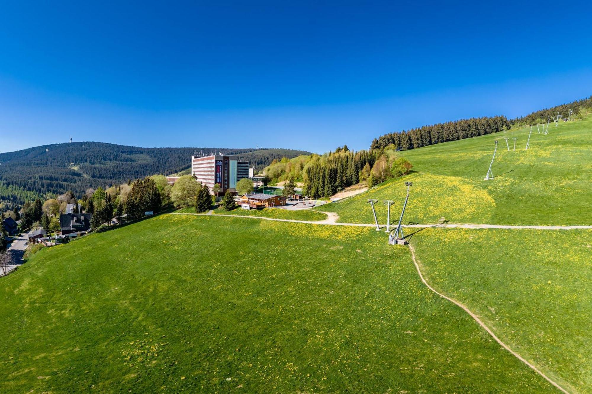 Ahorn Hotel Am Fichtelberg 오베르비젠탈 외부 사진