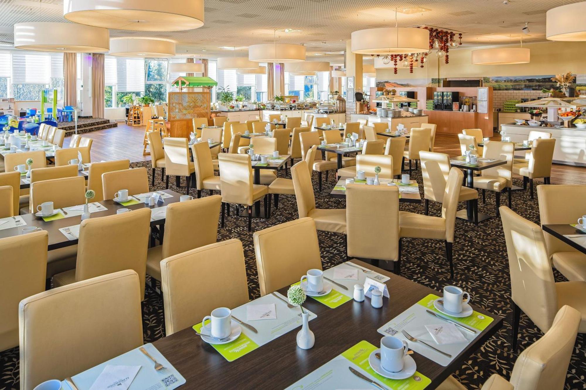 Ahorn Hotel Am Fichtelberg 오베르비젠탈 외부 사진